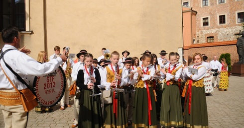 Święcenia kapłańskie w obiektywie Adama Wojnara