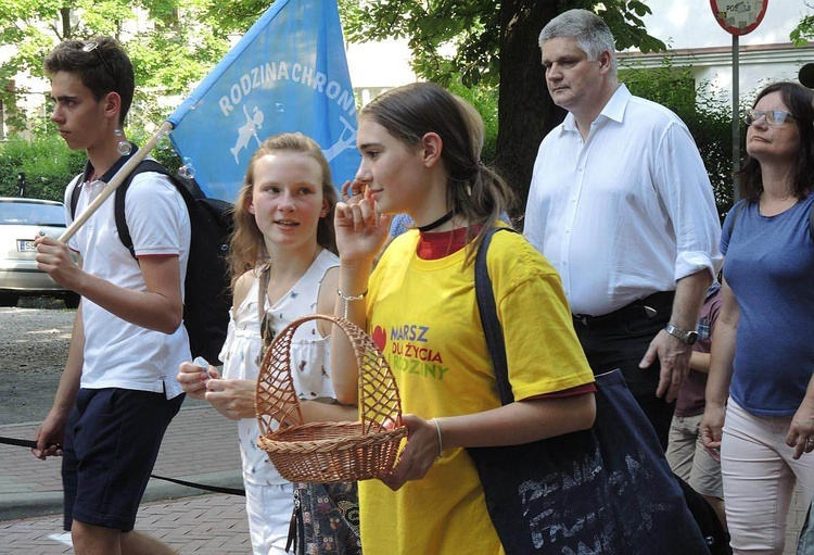 5. Marsz dla Życia i Rodziny w Bielsku-Białej 2018 - na trasie