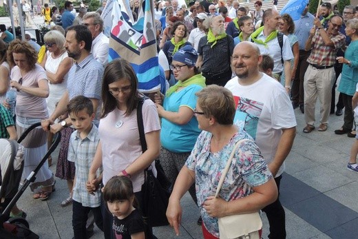 5. Marsz dla Życia i Rodziny w Bielsku-Białej 2018 - na trasie