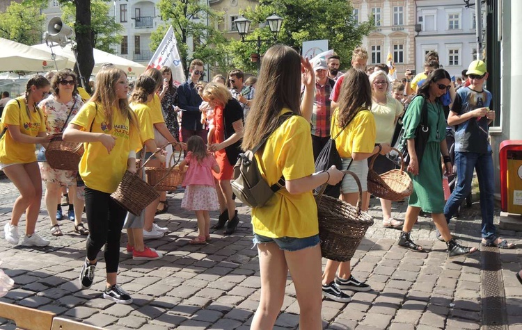 5. Marsz dla Życia i Rodziny w Bielsku-Białej 2018 - na trasie