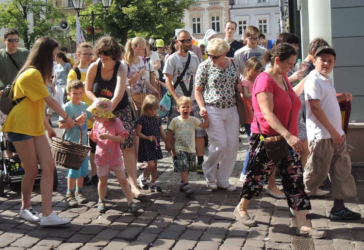 5. Marsz dla Życia i Rodziny w Bielsku-Białej 2018 - na trasie