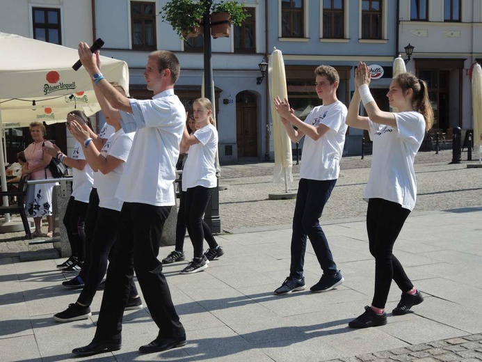 5. Marsz dla Życia i Rodziny w Bielsku-Białej 2018 - na trasie