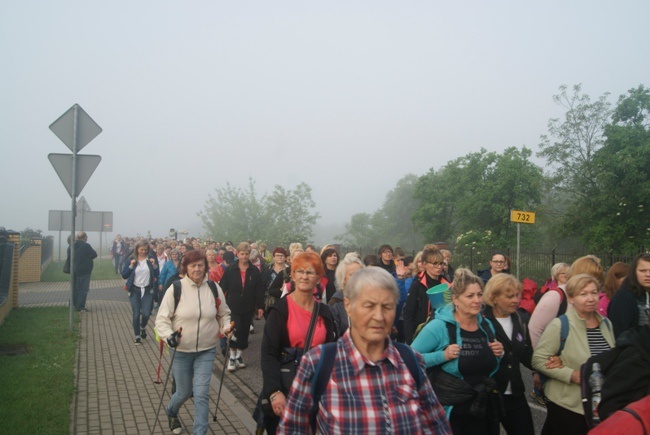 Pielgrzymka kobiet do Błotnicy