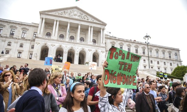 Portugalski parlament nie zgodził się na legalizację eutanazji