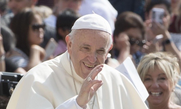  Franciszek pozdrawia uczestników Spotkania Młodych na Lednicy 