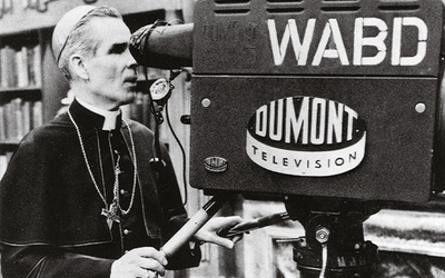 Abp. Fultona Sheena można nazwać pierwszym ewangelizatorem świata mediów. Jego radiowe i telewizyjne katechezy przyciągały miliony słuchaczy i widzów.