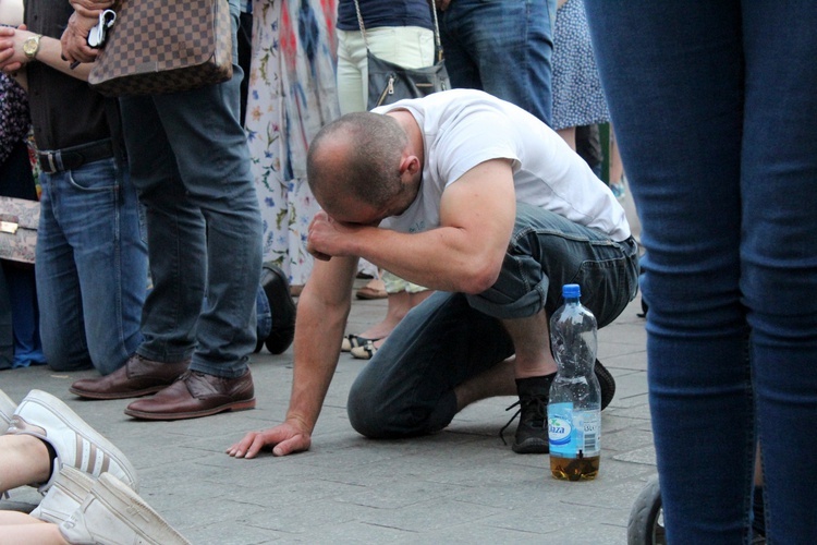 Uwielbienie "Jestem" na Rynku Głównym