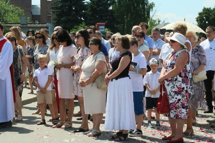 Procesja w parafii Trójcy Świętej w Lublinie