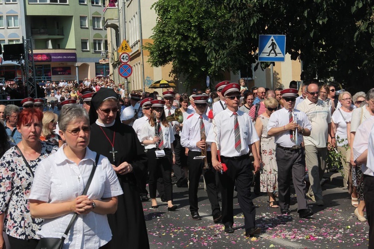 Procesja Bożego Ciała w Koszalinie cz.2