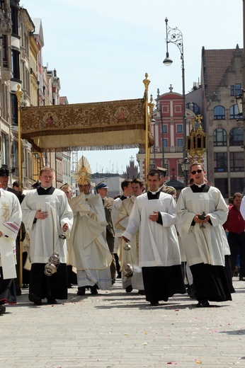 Centralna Procesja Bożego Ciała we Wrocławiu