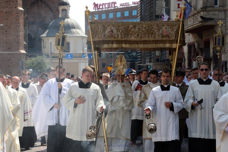 Centralna Procesja Bożego Ciała we Wrocławiu