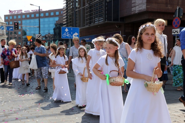 Centralna Procesja Bożego Ciała we Wrocławiu