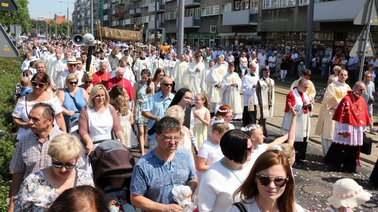 Centralna Procesja Bożego Ciała we Wrocławiu