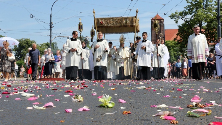 Centralna Procesja Bożego Ciała we Wrocławiu