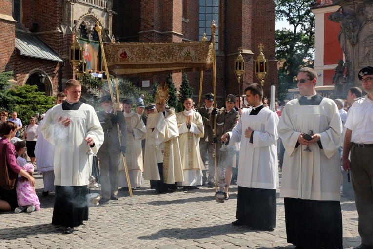 Centralna Procesja Bożego Ciała we Wrocławiu