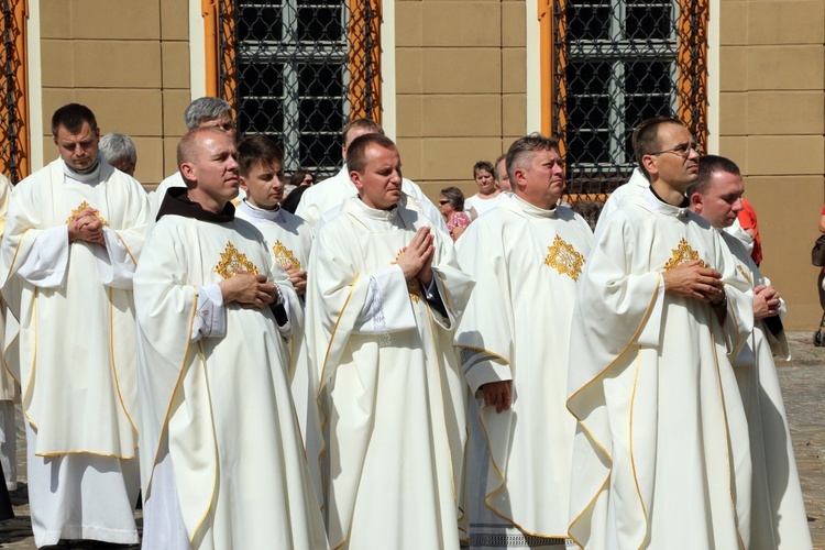 Centralna Procesja Bożego Ciała we Wrocławiu