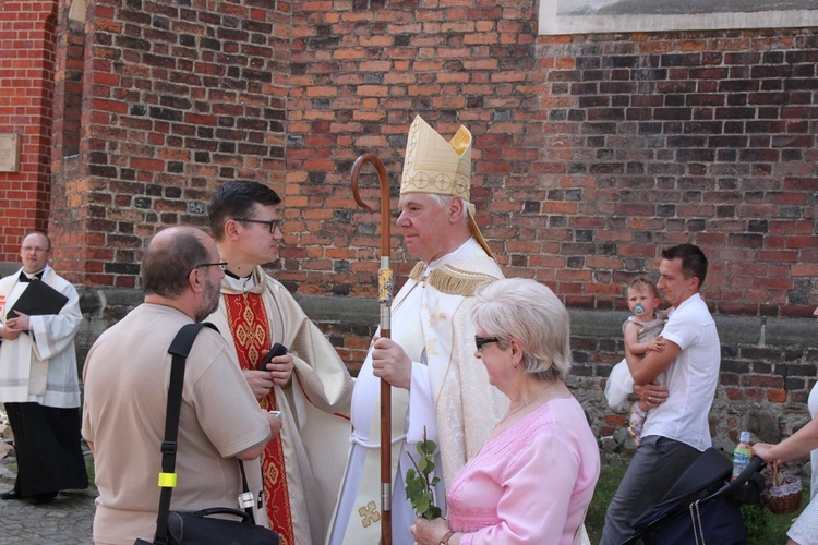 Msza św. i procesja Bożego Ciała w Ziębicach