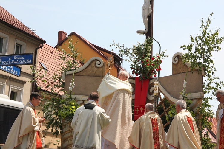 Msza św. i procesja Bożego Ciała w Ziębicach