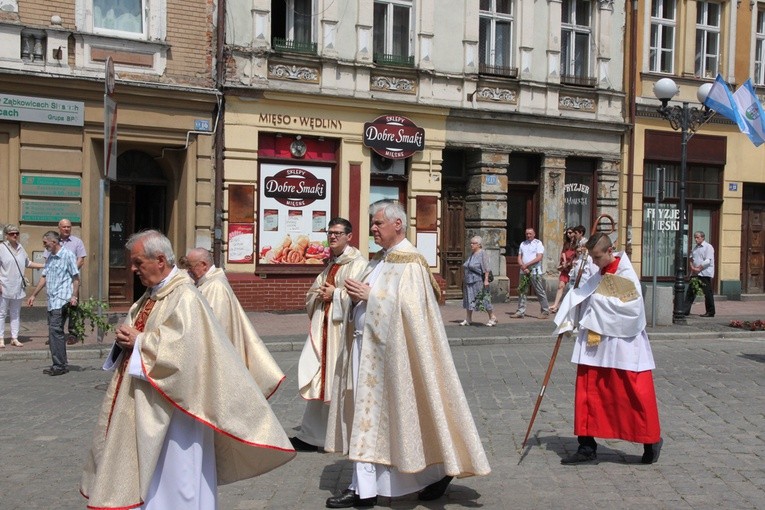 Msza św. i procesja Bożego Ciała w Ziębicach