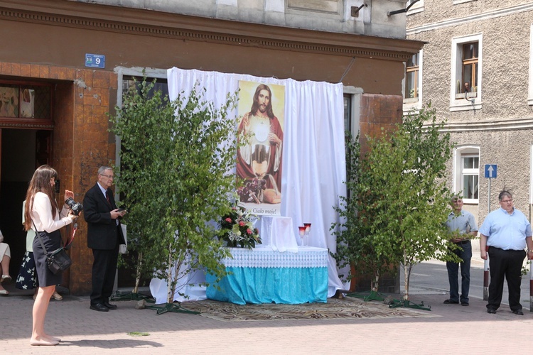 Msza św. i procesja Bożego Ciała w Ziębicach