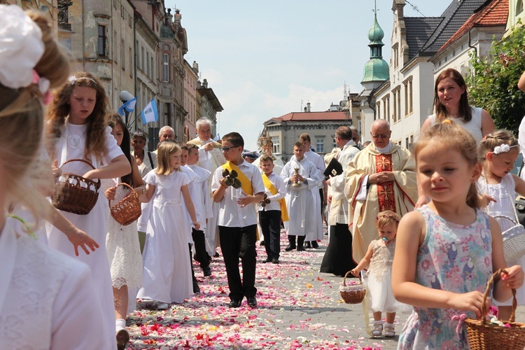 Msza św. i procesja Bożego Ciała w Ziębicach