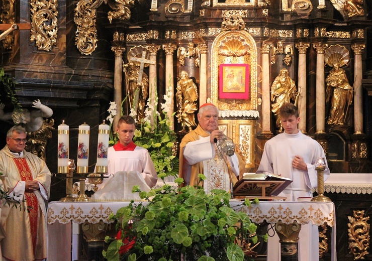 Msza św. i procesja Bożego Ciała w Ziębicach