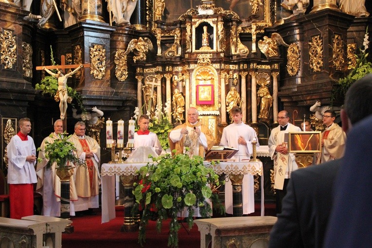 Msza św. i procesja Bożego Ciała w Ziębicach