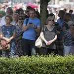 Tysiące warszawiaków na procesji Bożego Ciała