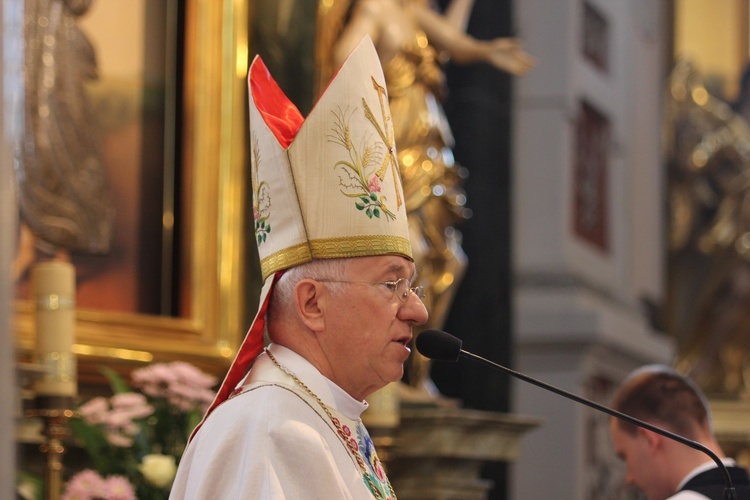 Boże Ciało w Łowiczu - Eucharystia