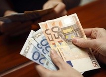 KE proponuje wart 30 mld euro fundusz ratunkowy