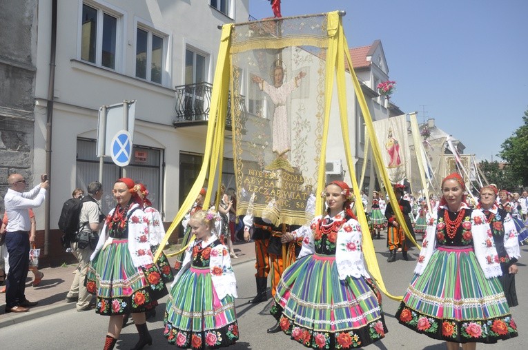 Boże Ciało w Łowiczu - procesja