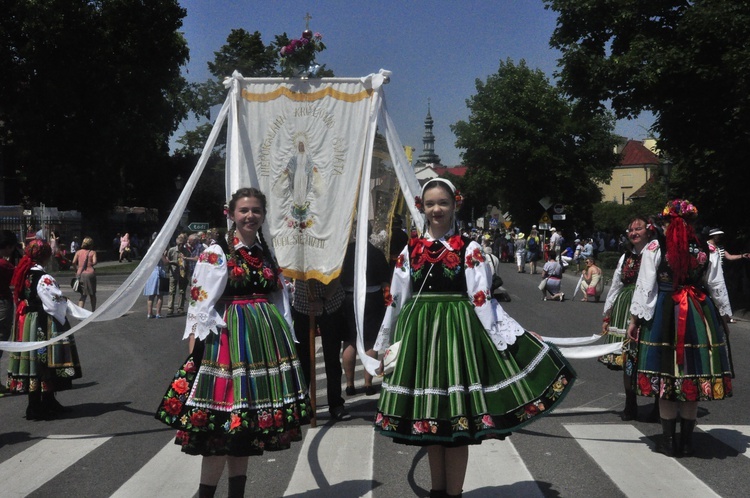 Boże Ciało w Łowiczu - procesja