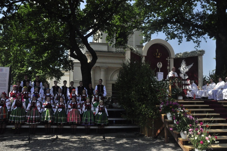 Boże Ciało w Łowiczu - procesja