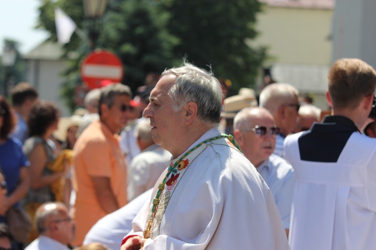 Boże Ciało w Łowiczu - procesja