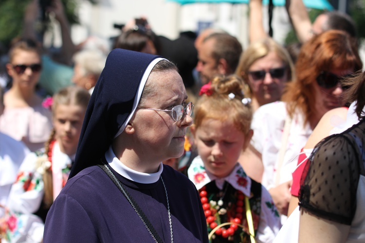 Boże Ciało w Łowiczu - procesja