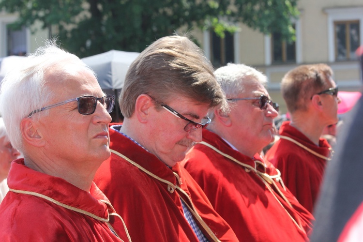 Boże Ciało w Łowiczu - procesja