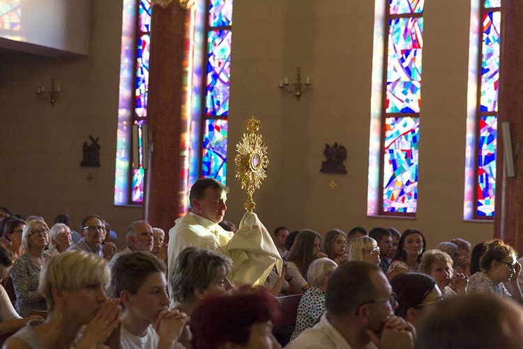 Nowosolskie uwielbienie w Boże Ciało