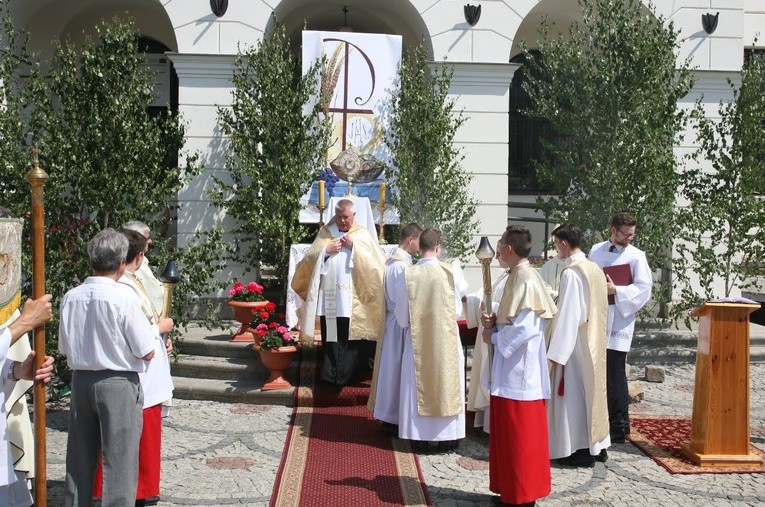 Miejska procesja Bożego Ciała w Głogowie
