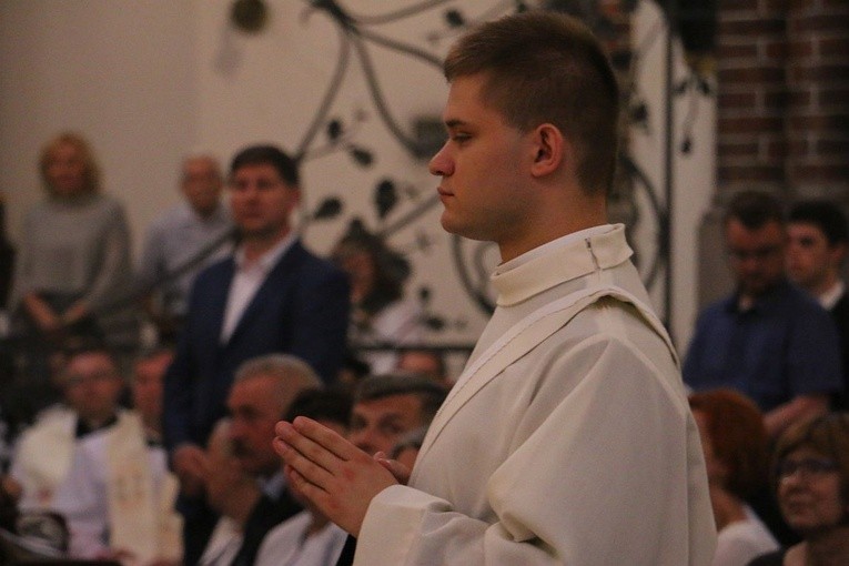 Ośmiu nowych kapłanów na Pradze