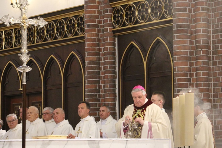 Ośmiu nowych kapłanów na Pradze