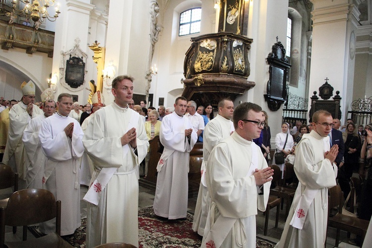 Święcenia kapłańskie w Łowiczu