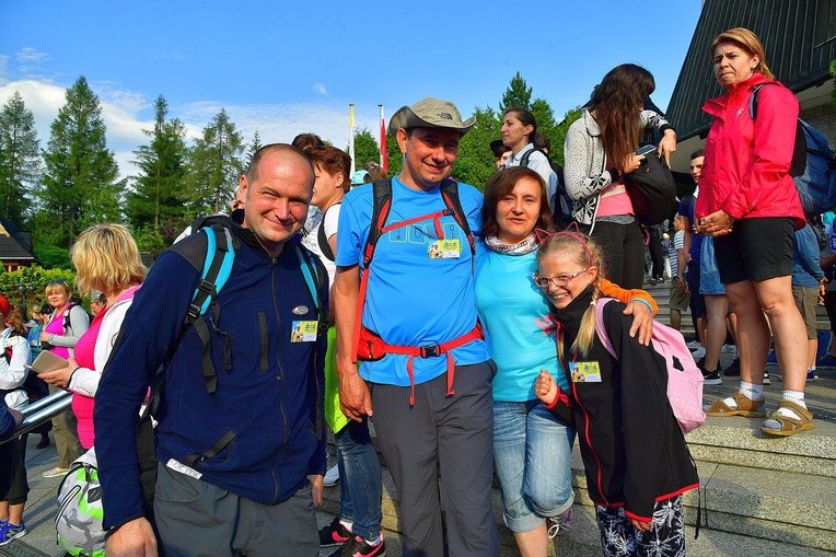 Pielgrzymka Sursum Corda cz.1