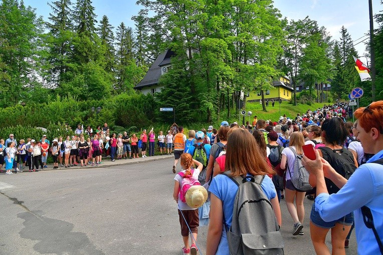 Pielgrzymka Sursum Corda cz.1