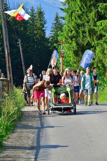 Pielgrzymka Sursum Corda cz.1