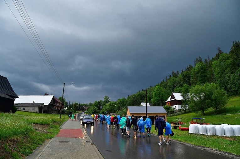 Pielgrzymka Sursum Corda cz.3