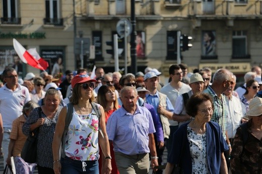 ​Dziękczynna procesja w Święto Dziękczynienia