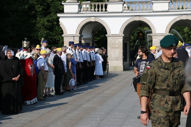 ​Dziękczynna procesja w Święto Dziękczynienia