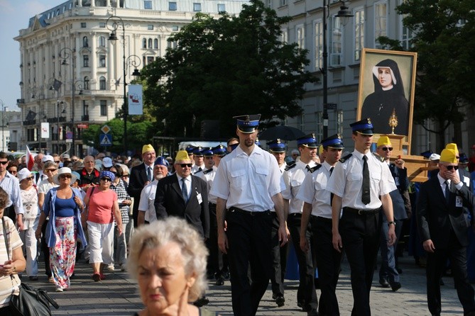 ​Dziękczynna procesja w Święto Dziękczynienia