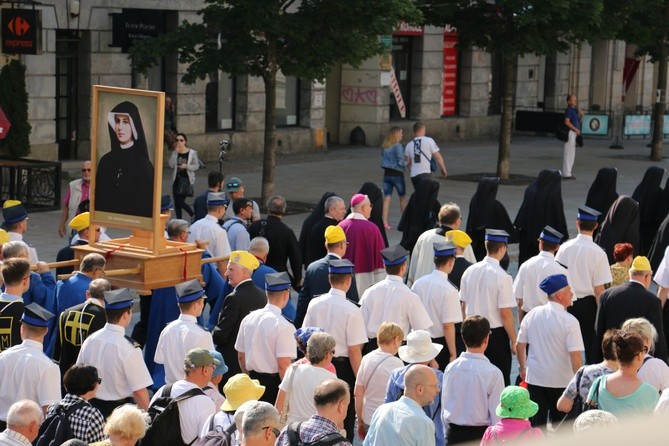 ​Dziękczynna procesja w Święto Dziękczynienia