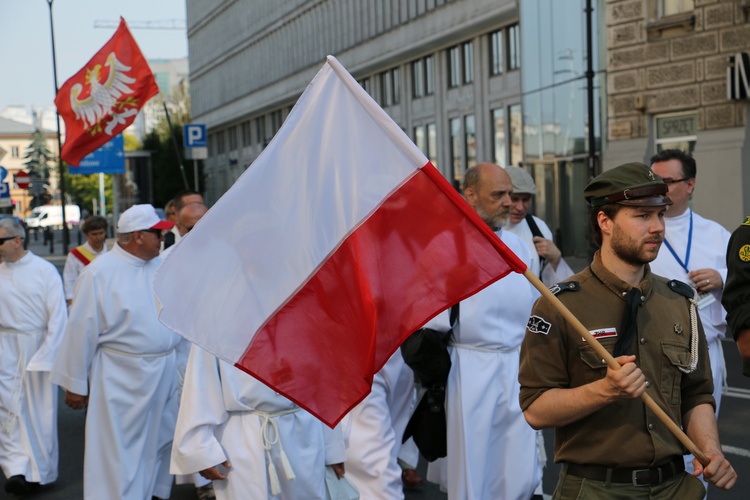 ​Dziękczynna procesja w Święto Dziękczynienia